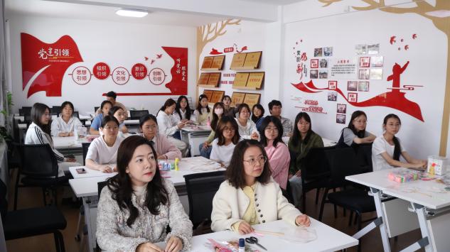 扇舞古韻，文化沁心——潤澤書院舉辦DIY團(tuán)扇文化藝術(shù)體驗(yàn)活動(dòng)